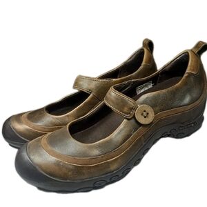 Merrell Women's Brown Mary Jane Loafers